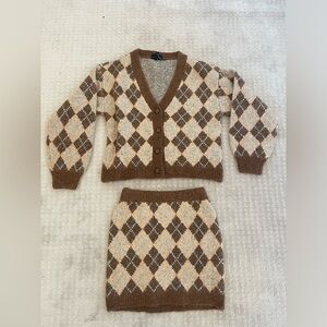 Vici Set- Skirt is XS, Top is Small